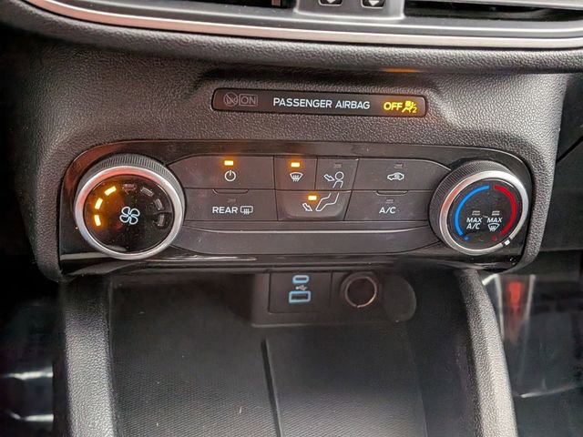 Used 2021 Ford Escape SE image 23