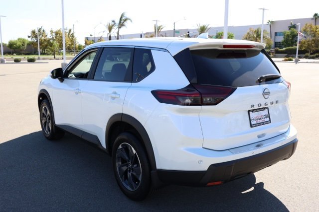 New 2026 Nissan Rogue SV image 6