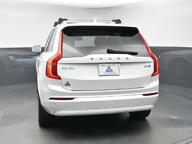 Used 2023 Volvo XC90 B5 Core w/ Protection Package Premier AWD/4WD image 7