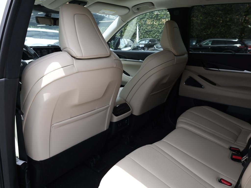 Certified 2025 INFINITI QX60 Sensory w/ Vision Package AWD/4WD image 21