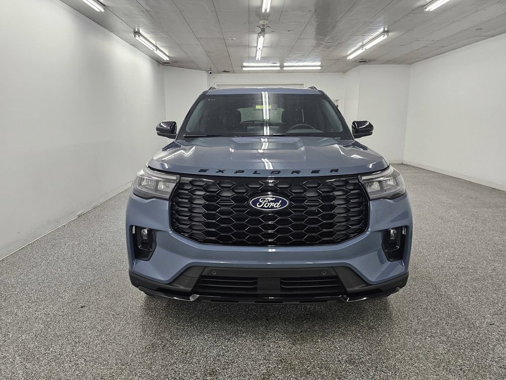 New 2027 Ford Explorer ST-Line w/ Premium Package AWD/4WD image 2