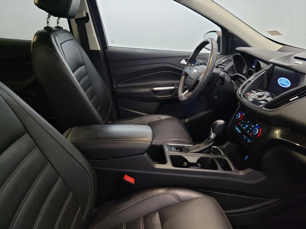 Used 2017 Ford Escape Titanium AWD/4WD image 21