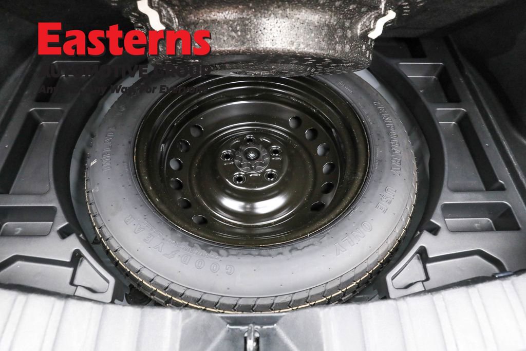 Used 2024 Toyota Corolla Cross LE image 21