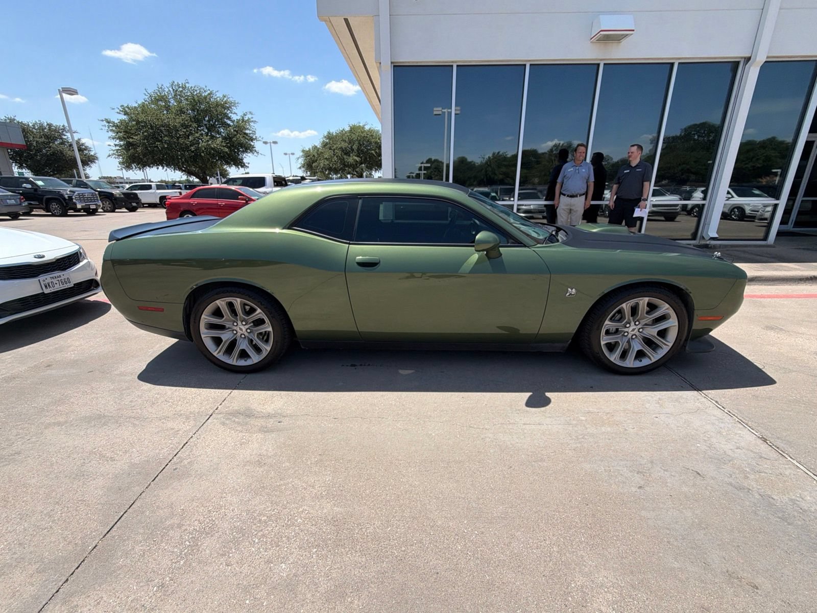 Used 2020 Dodge Challenger R/T Scat Pack RWD image 5