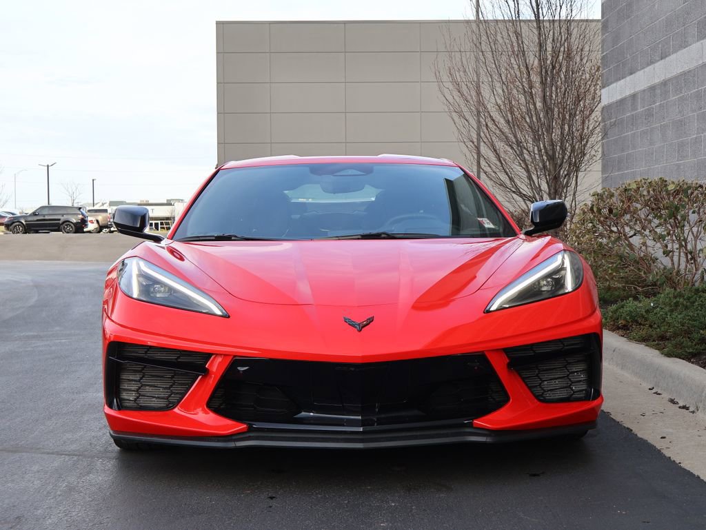 Used 2024 Chevrolet Corvette Stingray Preferred Cpe w/ Z51 Performance Package image 2