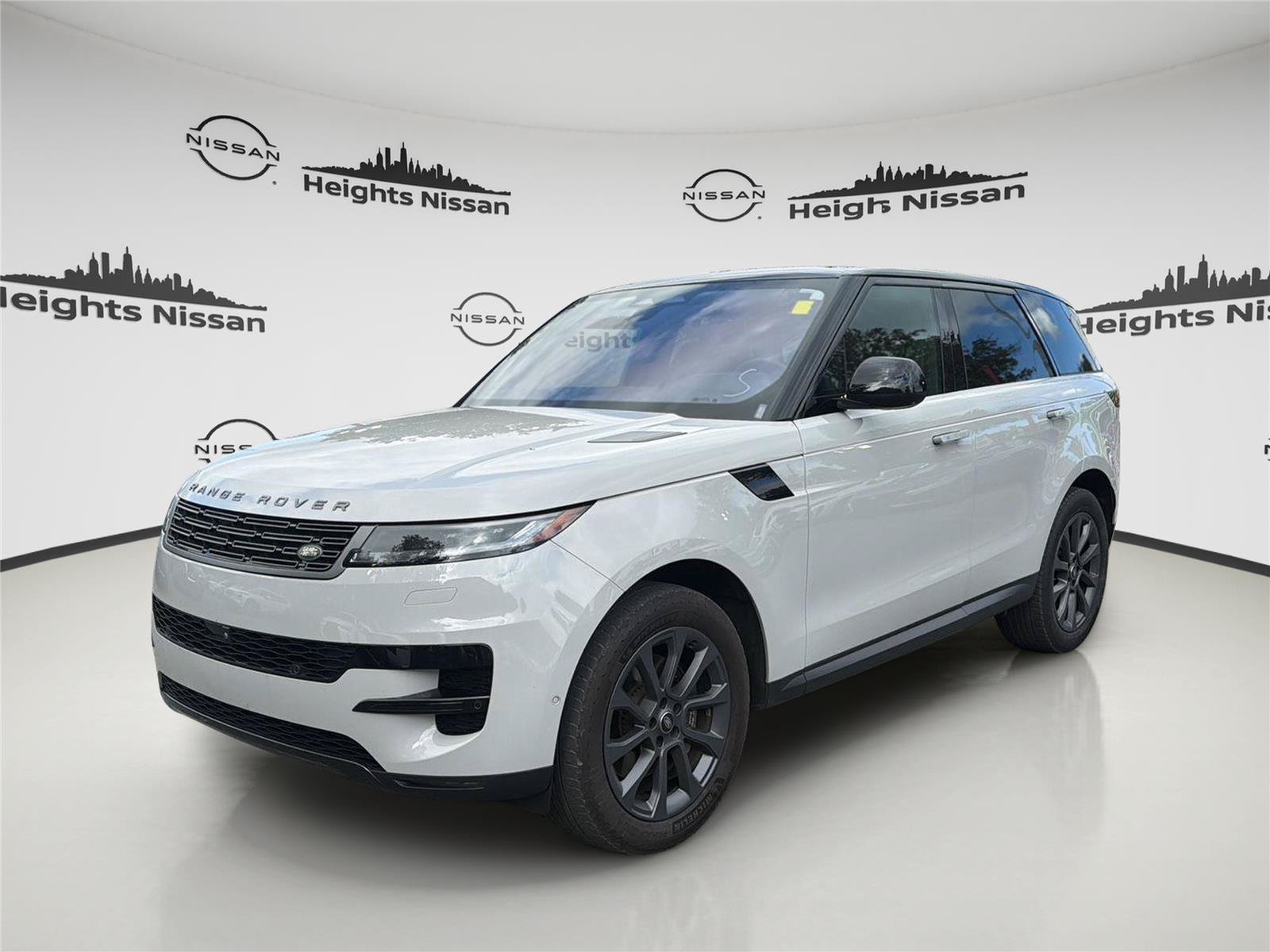 Used 2023 Land Rover Range Rover Sport SE