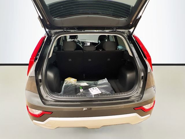 New 2026 Kia Niro LX image 24