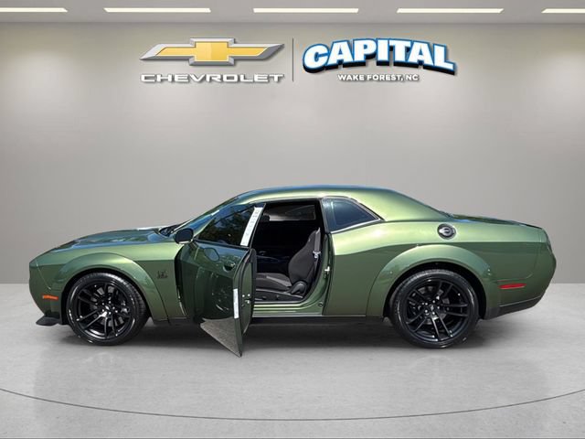 Used 2022 Dodge Challenger R/T Scat Pack RWD image 9
