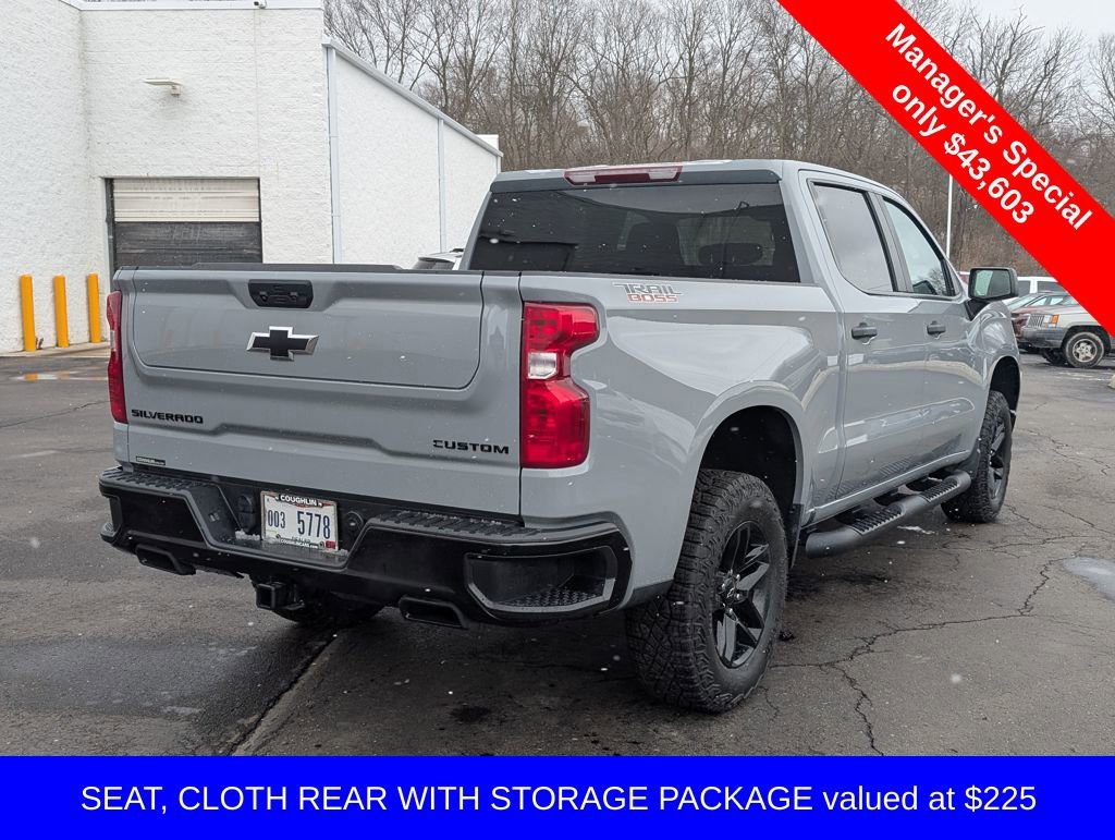 Used 2024 Chevrolet Silverado 1500 Custom Trail Boss w/ LPO, Dark Essentials Package image 8