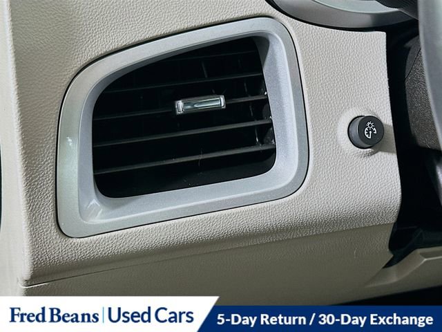 Used 2012 Chevrolet Equinox LT FWD image 12