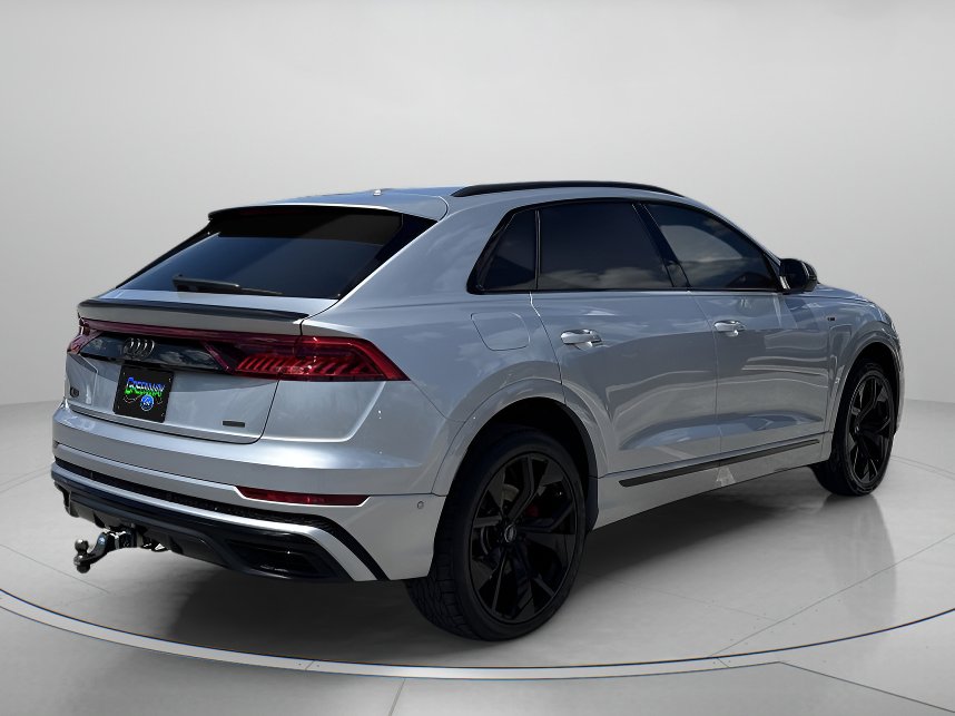 Used 2019 Audi Q8 Prestige AWD/4WD image 3