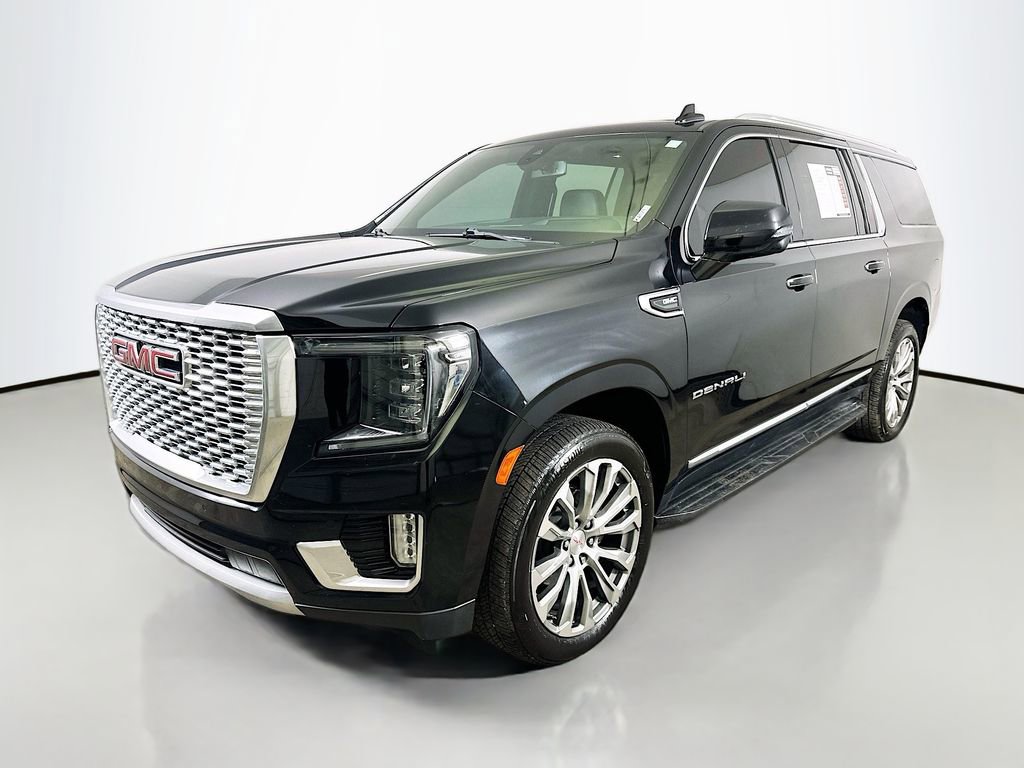 Used 2021 GMC Yukon XL Denali image 3