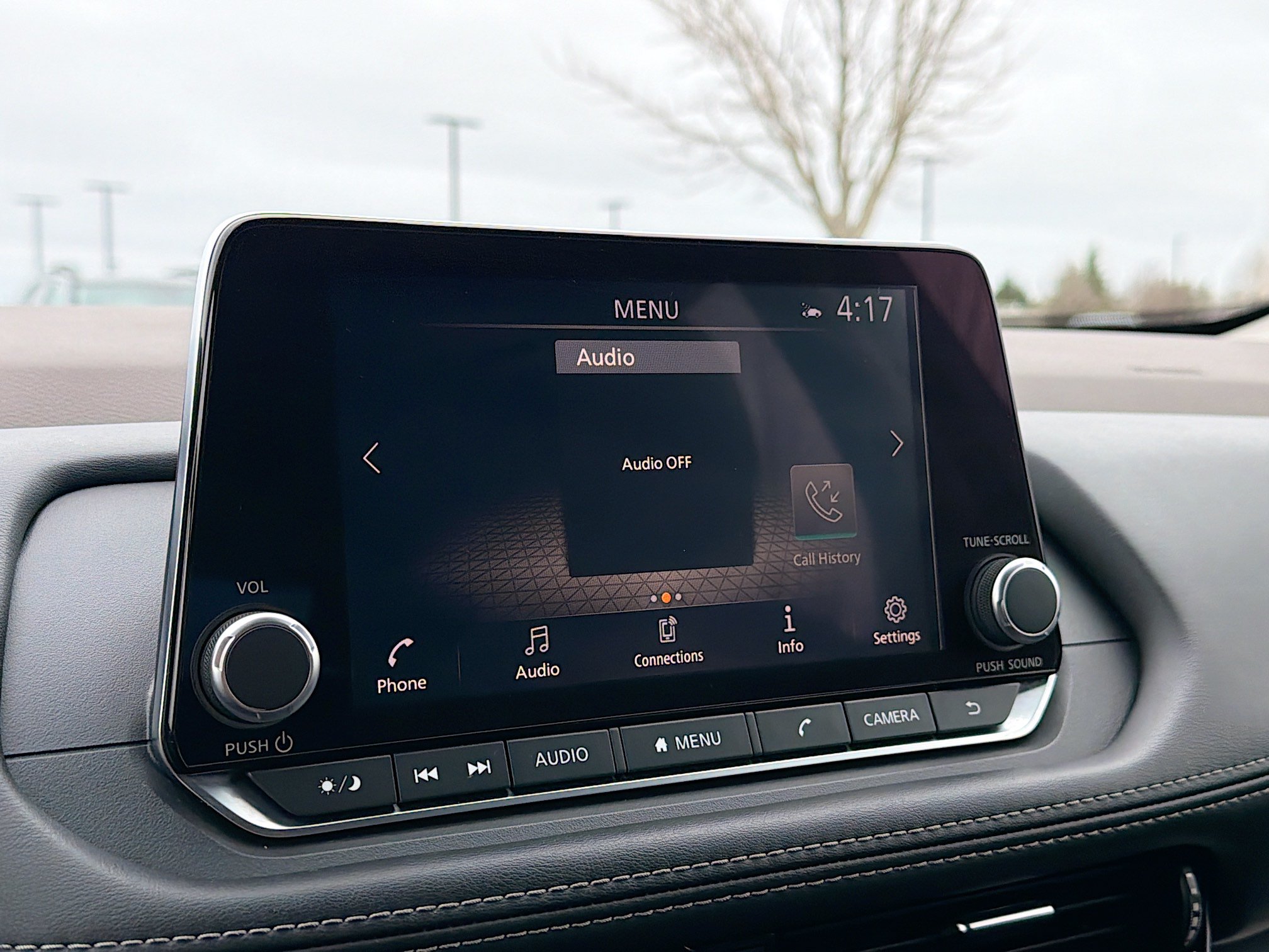 Used 2022 Nissan Rogue SV AWD/4WD image 9