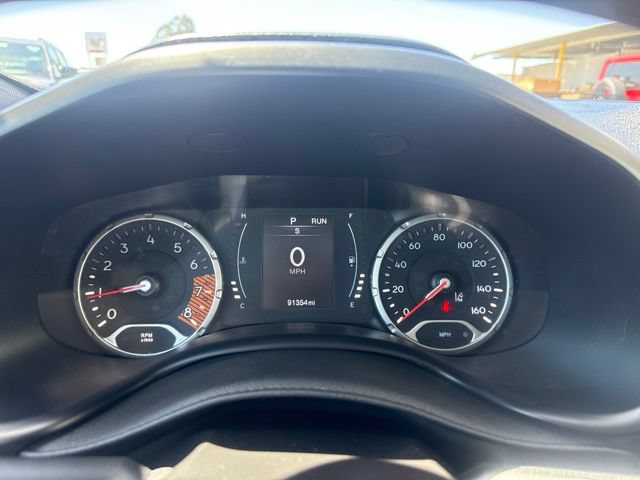 Certified 2023 Jeep Renegade Latitude AWD/4WD image 13