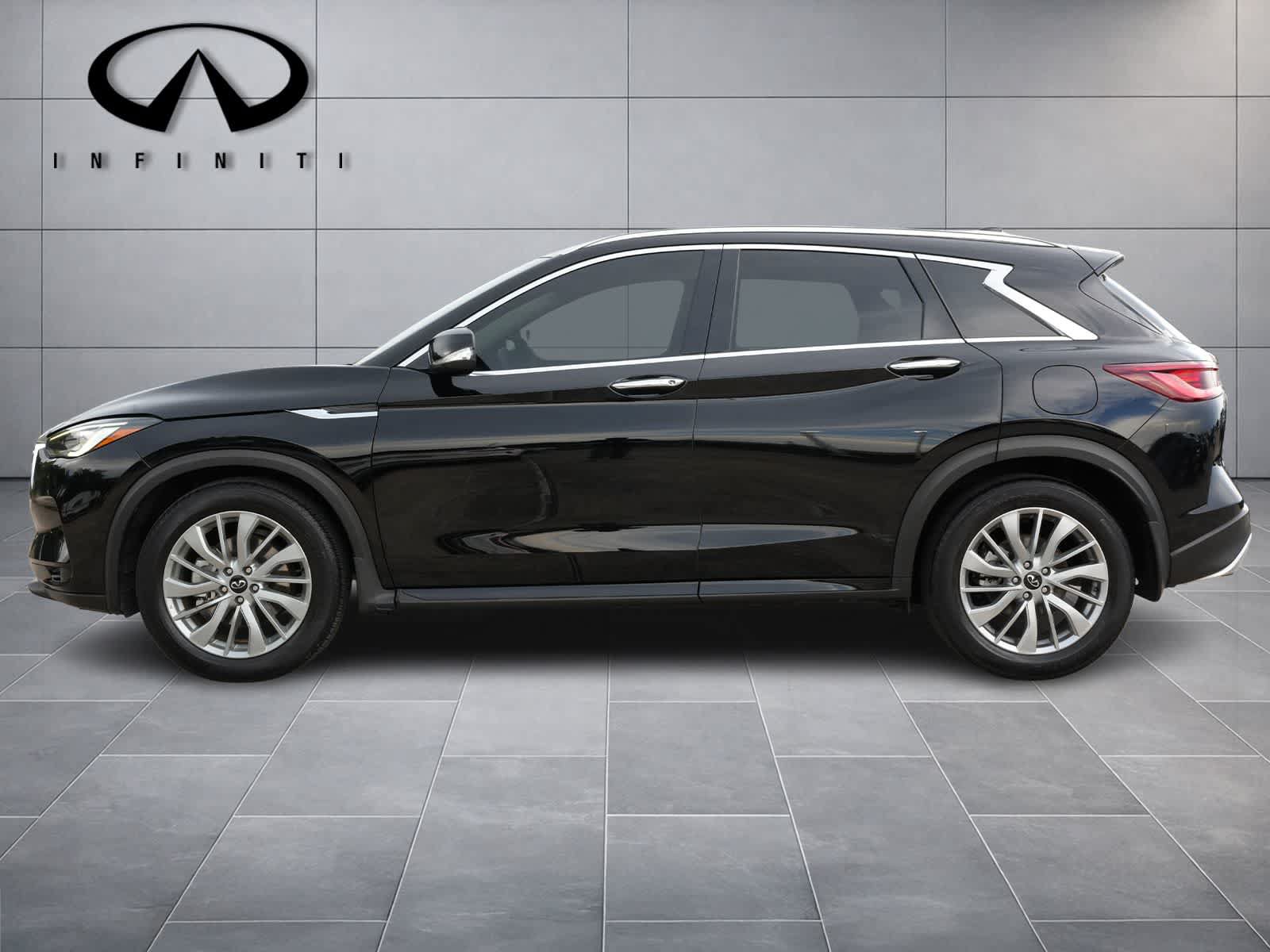 Used 2023 INFINITI QX50 Luxe AWD/4WD image 4