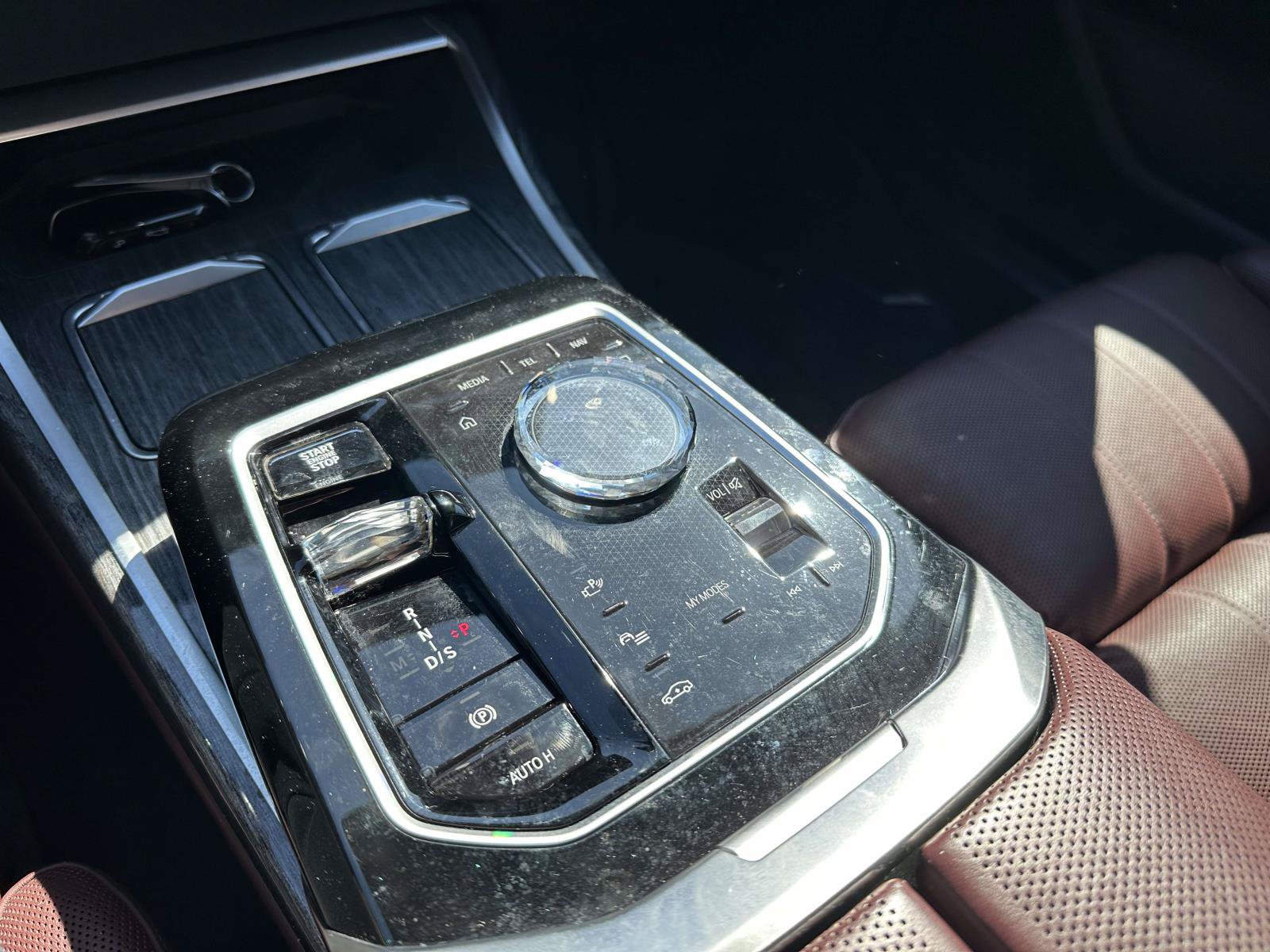 Used 2023 BMW 760i xDrive w/ Executive Package AWD/4WD image 28