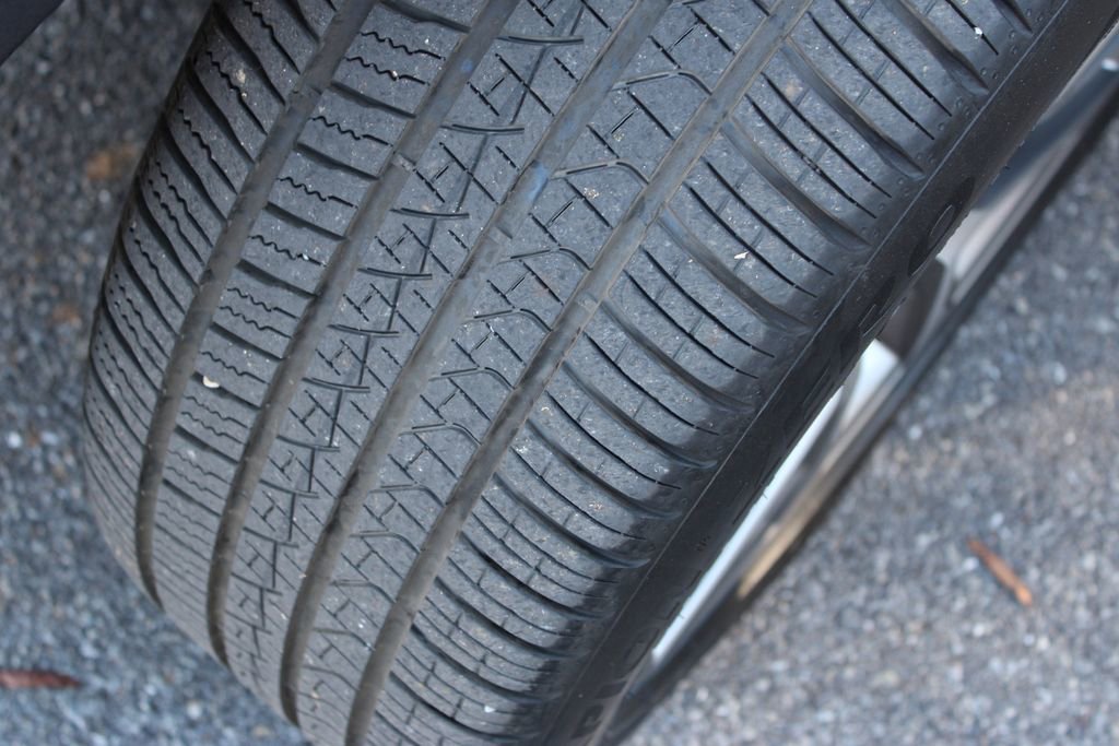 Used 2024 BMW X5 xDrive40i w/ Premium Package image 38