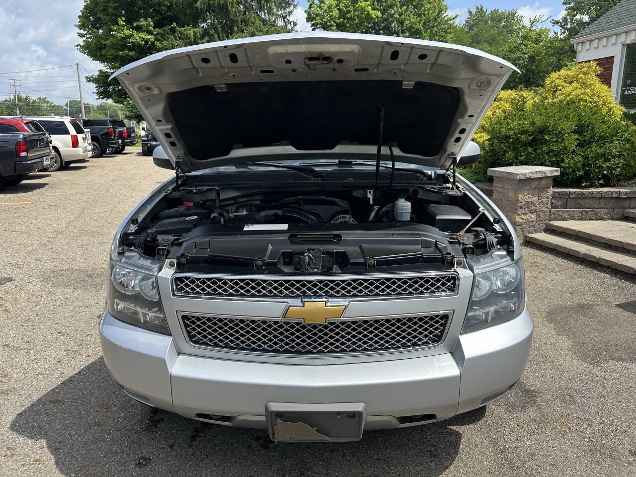 Used 2012 Chevrolet Avalanche LT AWD/4WD image 11
