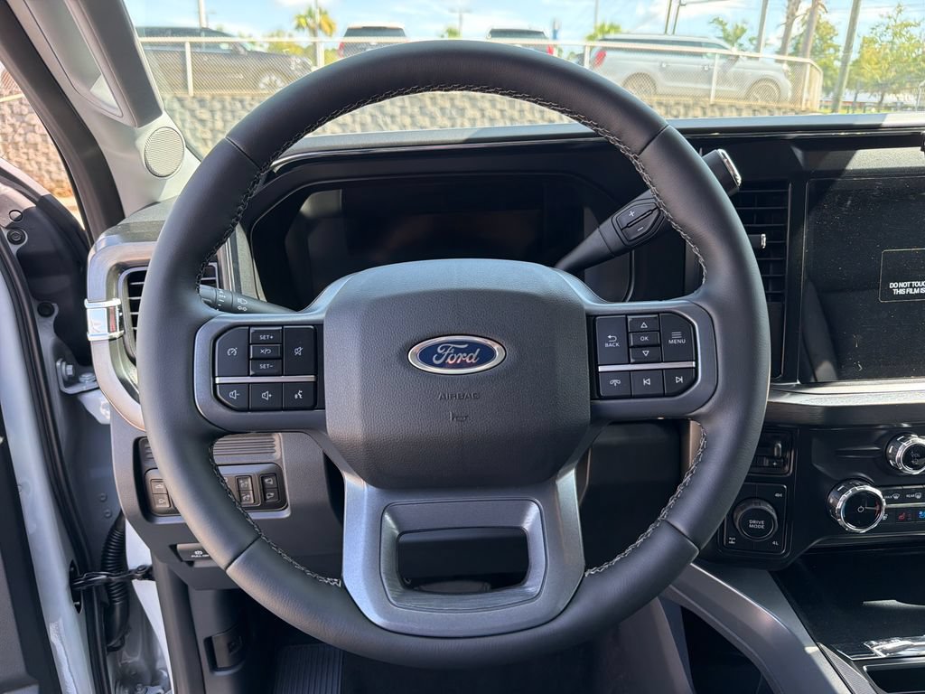 New 2026 Ford F250 Lariat w/ Chrome Package AWD/4WD image 17
