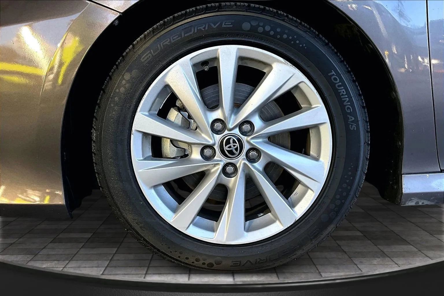 Used 2022 Toyota Camry LE FWD image 30