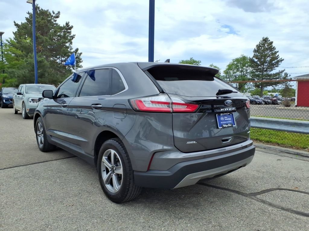 Certified 2024 Ford Edge SEL w/ Convenience Package AWD/4WD image 9