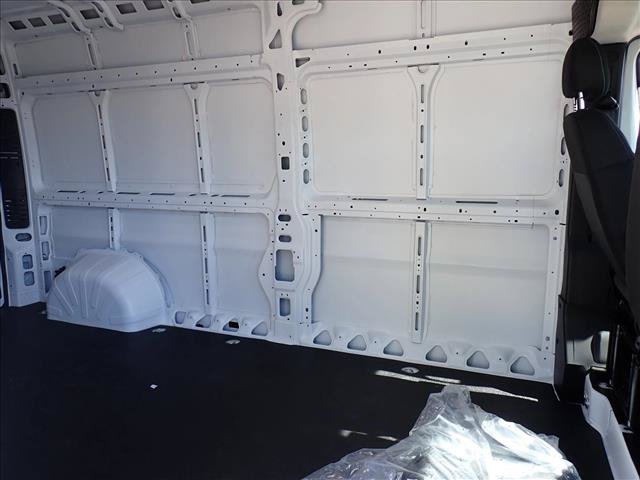 New 2026 RAM ProMaster 2500 w/ Convenience Group FWD image 9