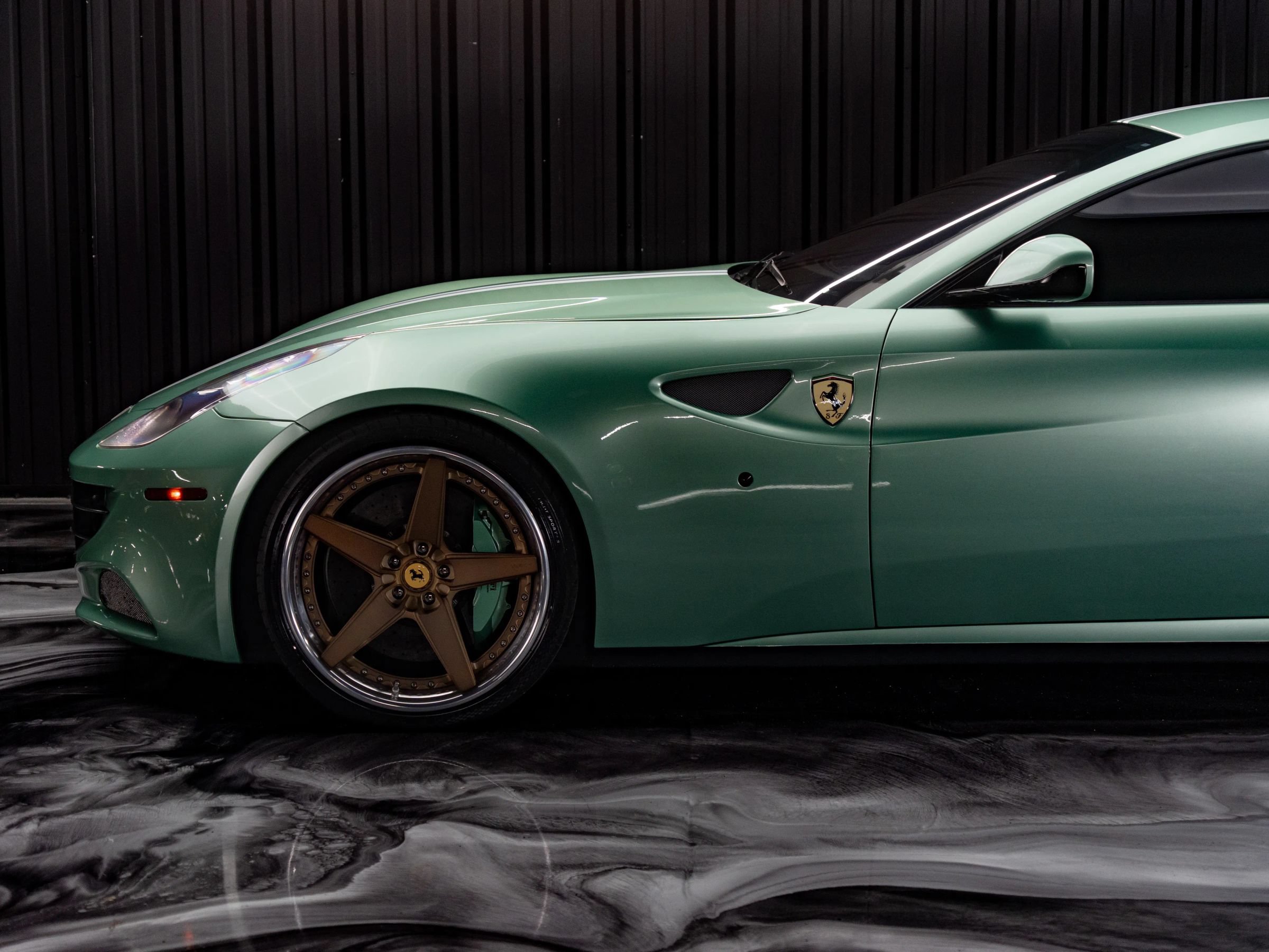 Used 2012 Ferrari FF AWD/4WD image 3