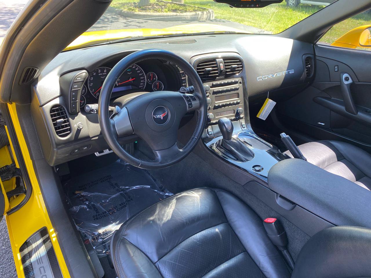 Used 2008 Chevrolet Corvette Coupe w/ Preferred Equipment Group RWD image 9