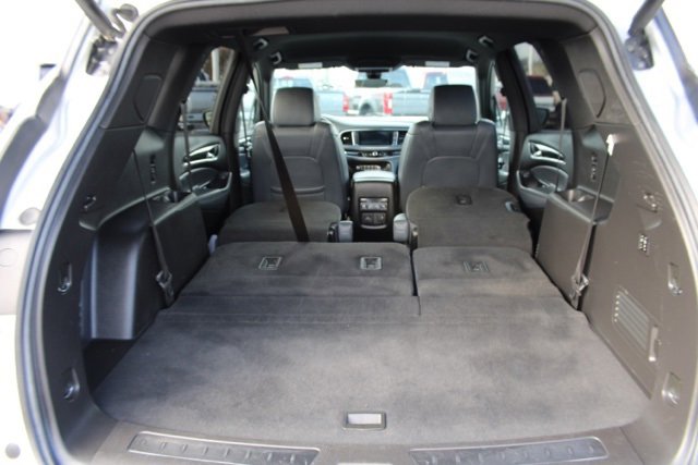 Used 2022 Buick Enclave Premium image 25
