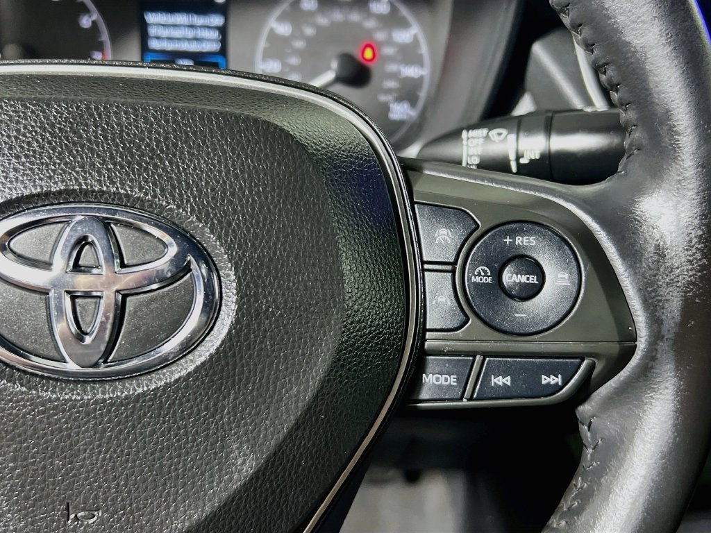 Used 2023 Toyota Corolla SE FWD image 17