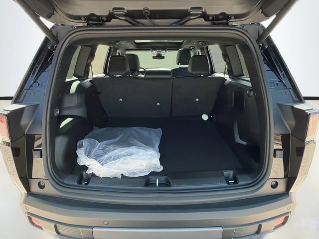 New 2026 Jeep Cherokee Overland w/ Advanced Pro Tech Group AWD/4WD image 29