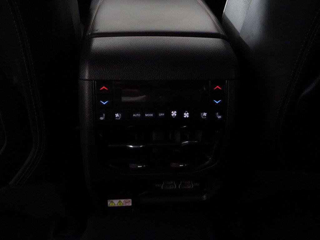 Used 2022 Jeep Grand Cherokee Summit AWD/4WD image 50