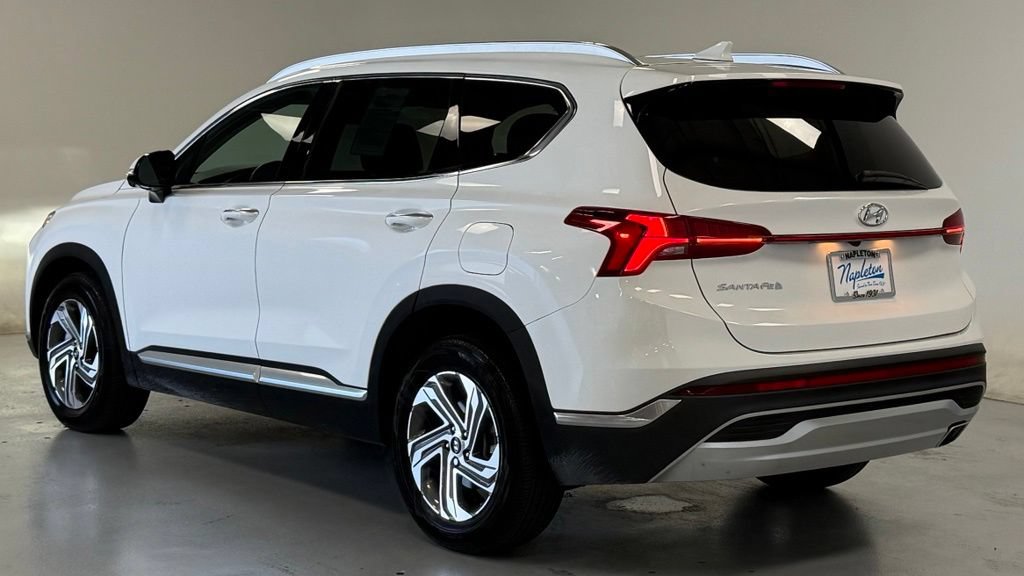Used 2023 Hyundai Santa Fe SEL w/ Premium Package FWD image 4