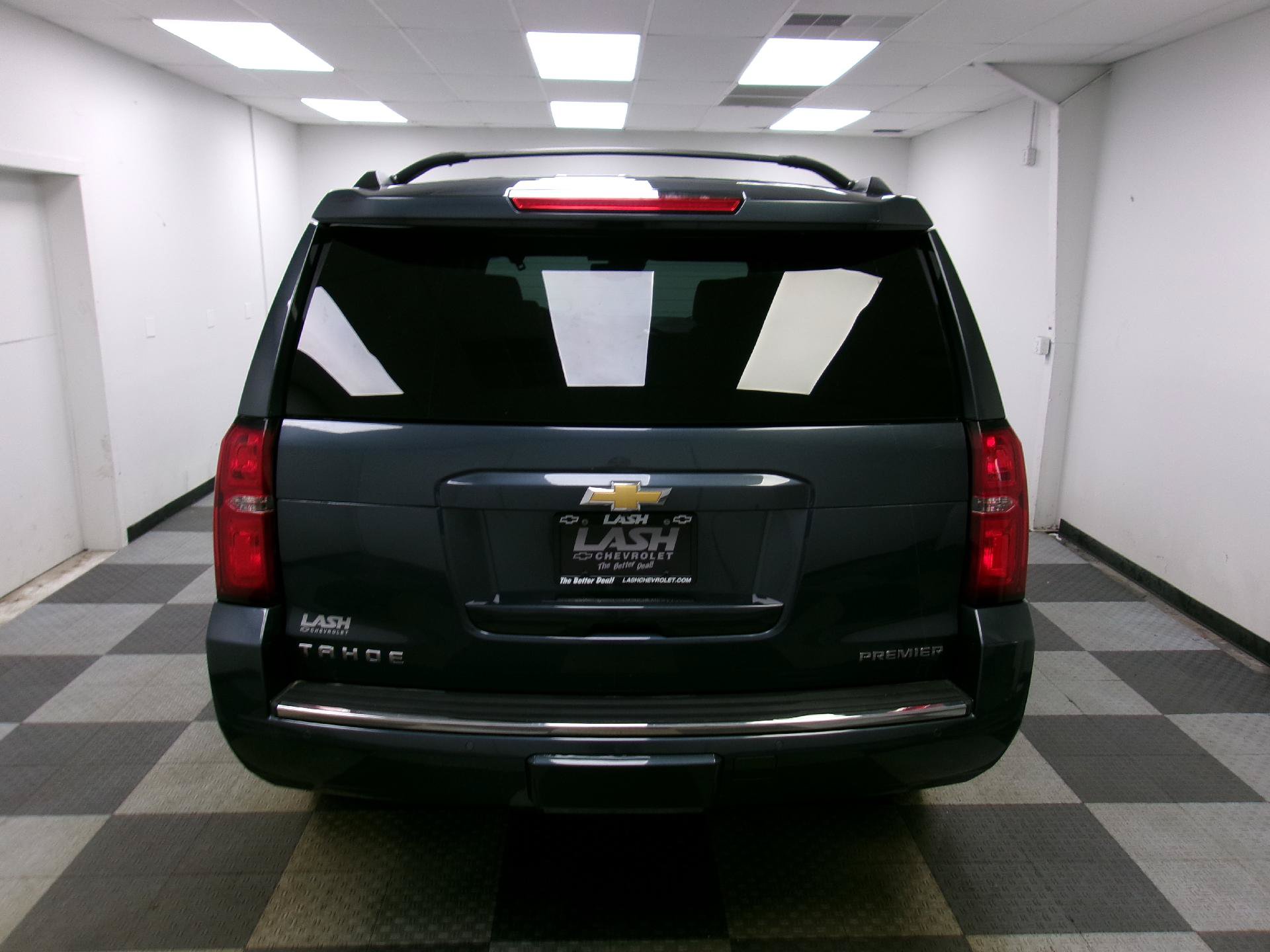 Used 2019 Chevrolet Tahoe Premier AWD/4WD image 13