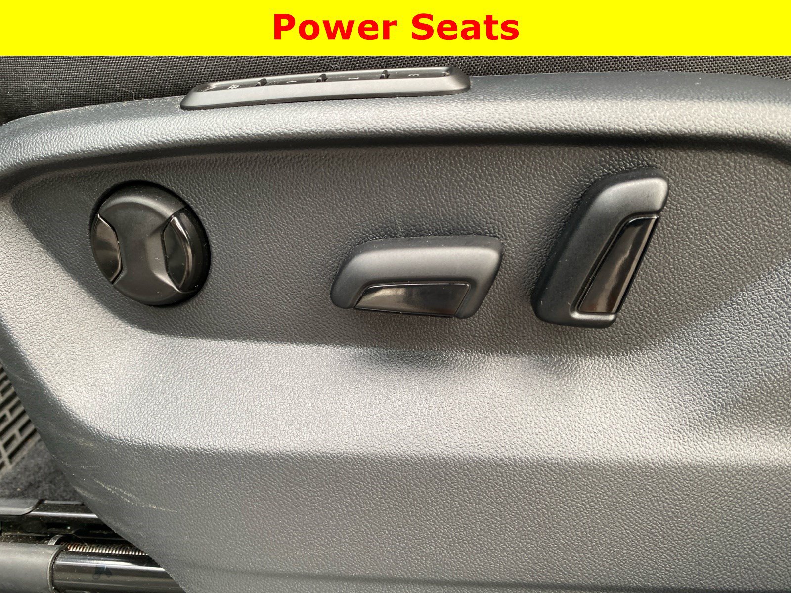 Used 2023 Volkswagen Tiguan SEL R-Line AWD/4WD image 23