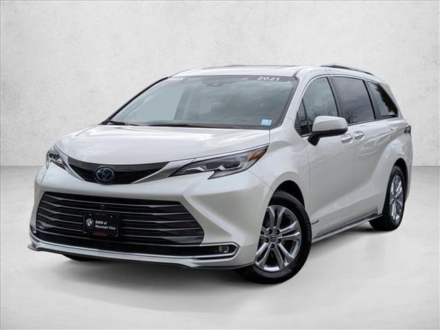 Used 2021 Toyota Sienna Platinum AWD/4WD image 1