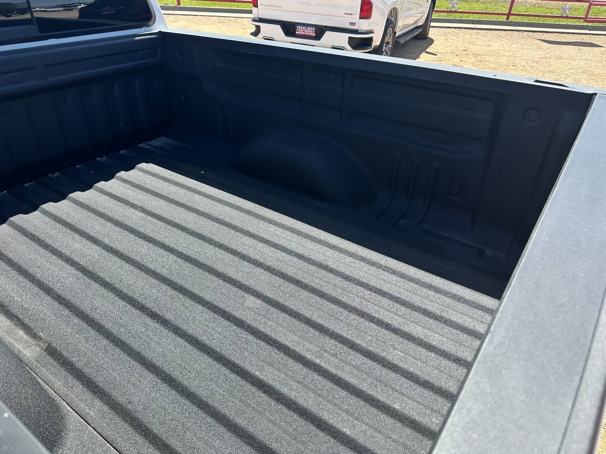 Used 2019 Chevrolet Colorado LT w/ LT Convenience Package AWD/4WD image 9