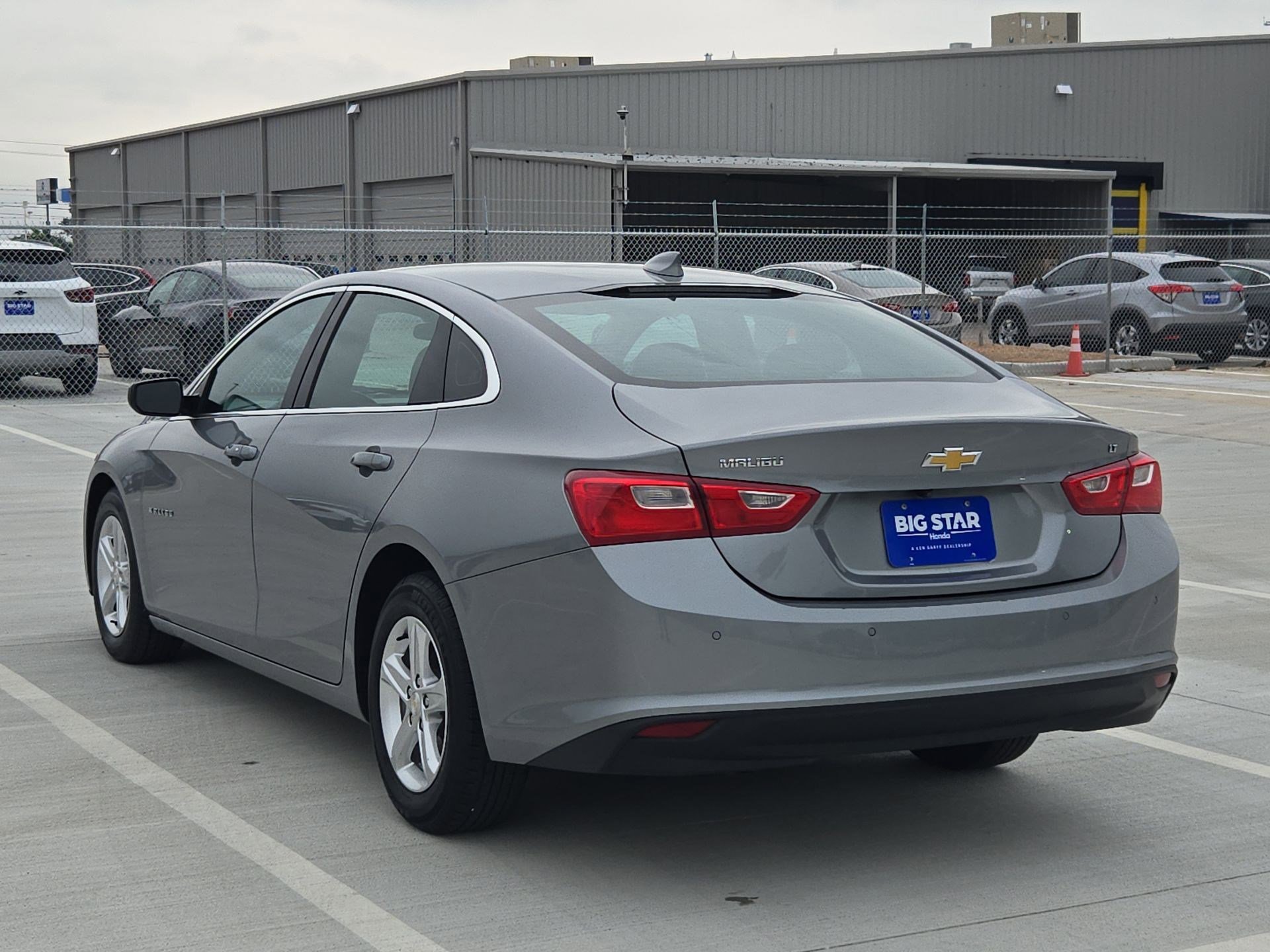 Used 2024 Chevrolet Malibu LT FWD image 6