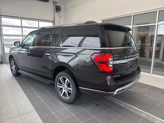 Used 2024 Ford Expedition Max Limited image 3