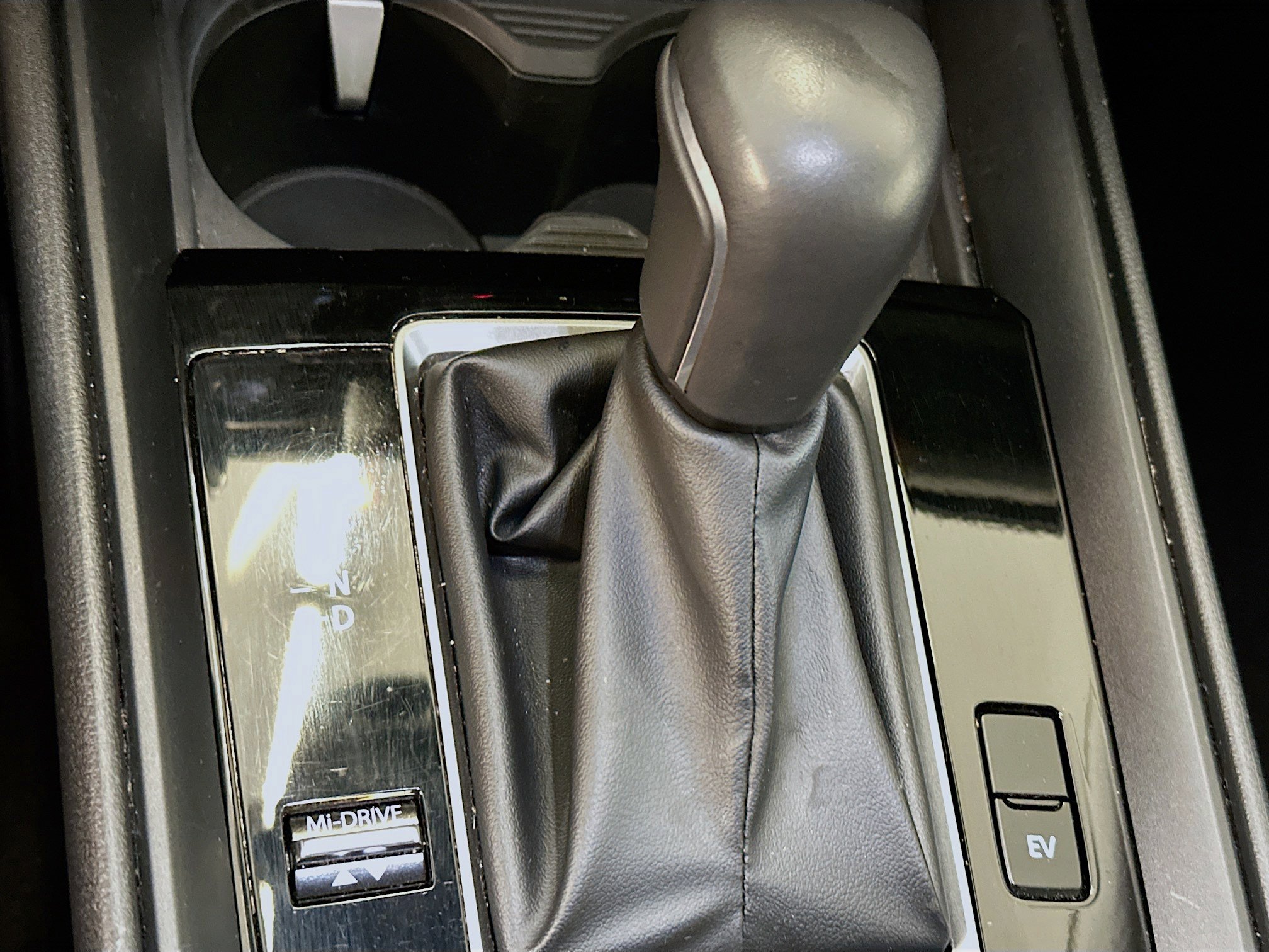 Used 2025 MAZDA CX-50 AWD 2.5 Hybrid w/ Premium Pkg image 25