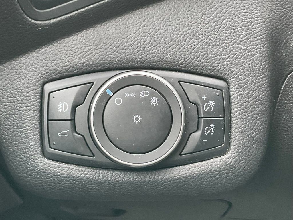 Used 2019 Ford Escape SEL image 14