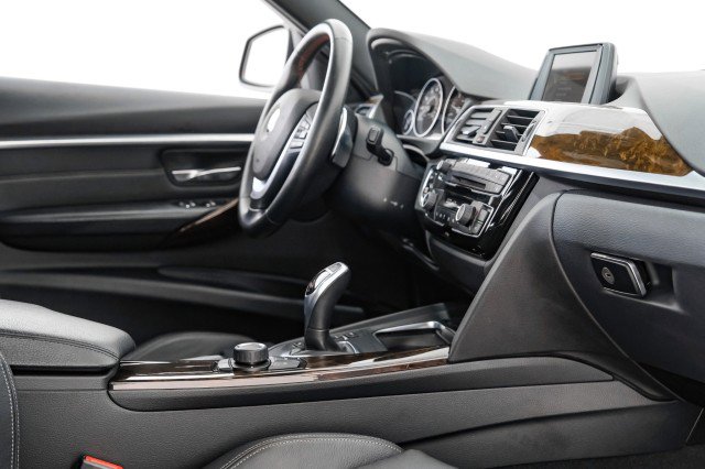 Used 2016 BMW 328i Sedan RWD image 22