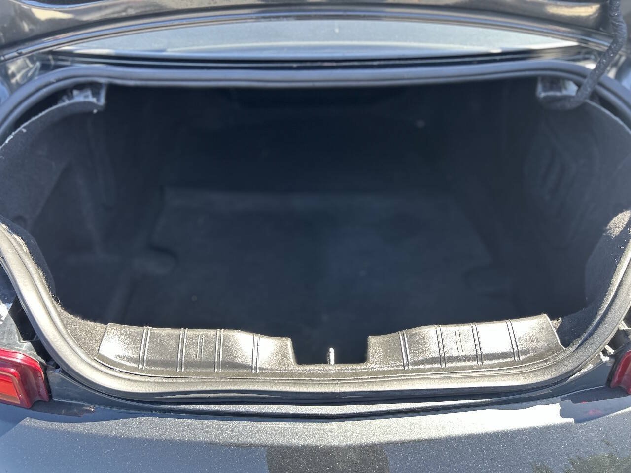 Used 2017 Chevrolet Camaro SS RWD image 16