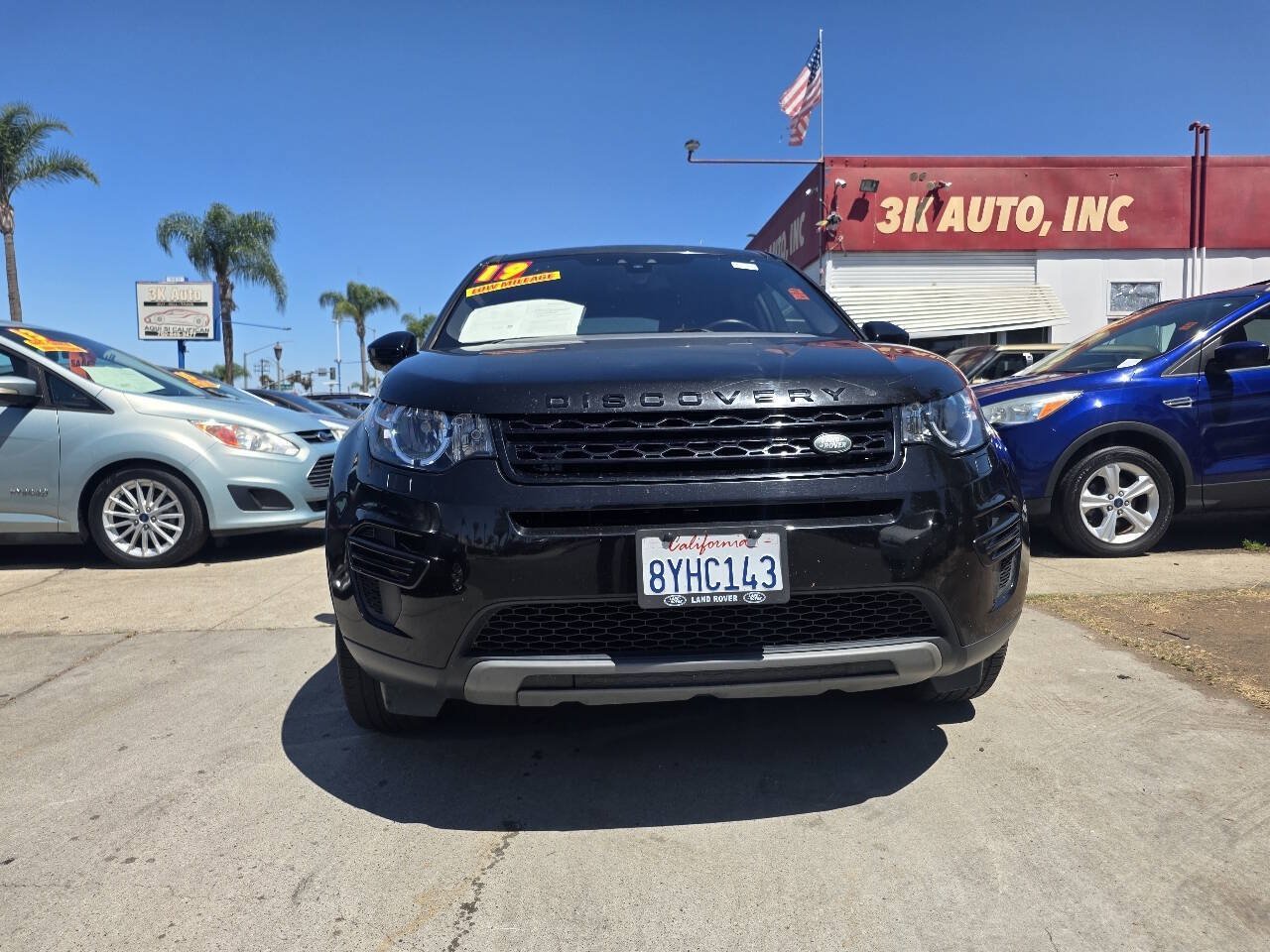 Used 2019 Land Rover Discovery Sport SE AWD/4WD image 3