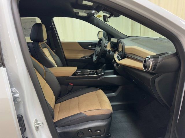 New 2026 Chevrolet Equinox ACTIV w/ Convenience Package III image 38