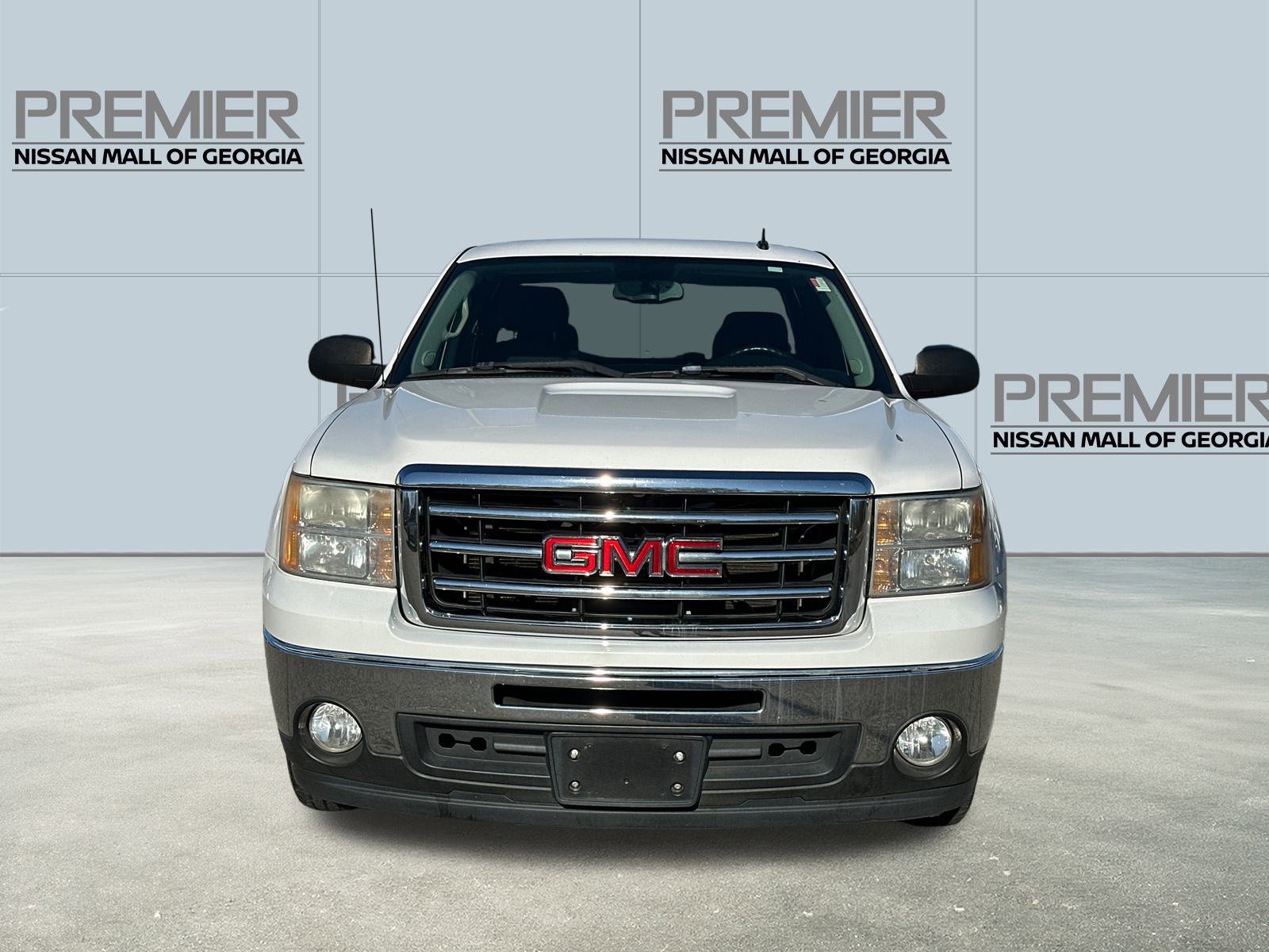 Used 2013 GMC Sierra 1500 SLE w/ Power Tech Package image 2