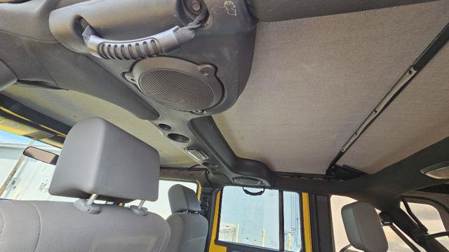 Used 2009 Jeep Wrangler Unlimited X AWD/4WD image 21