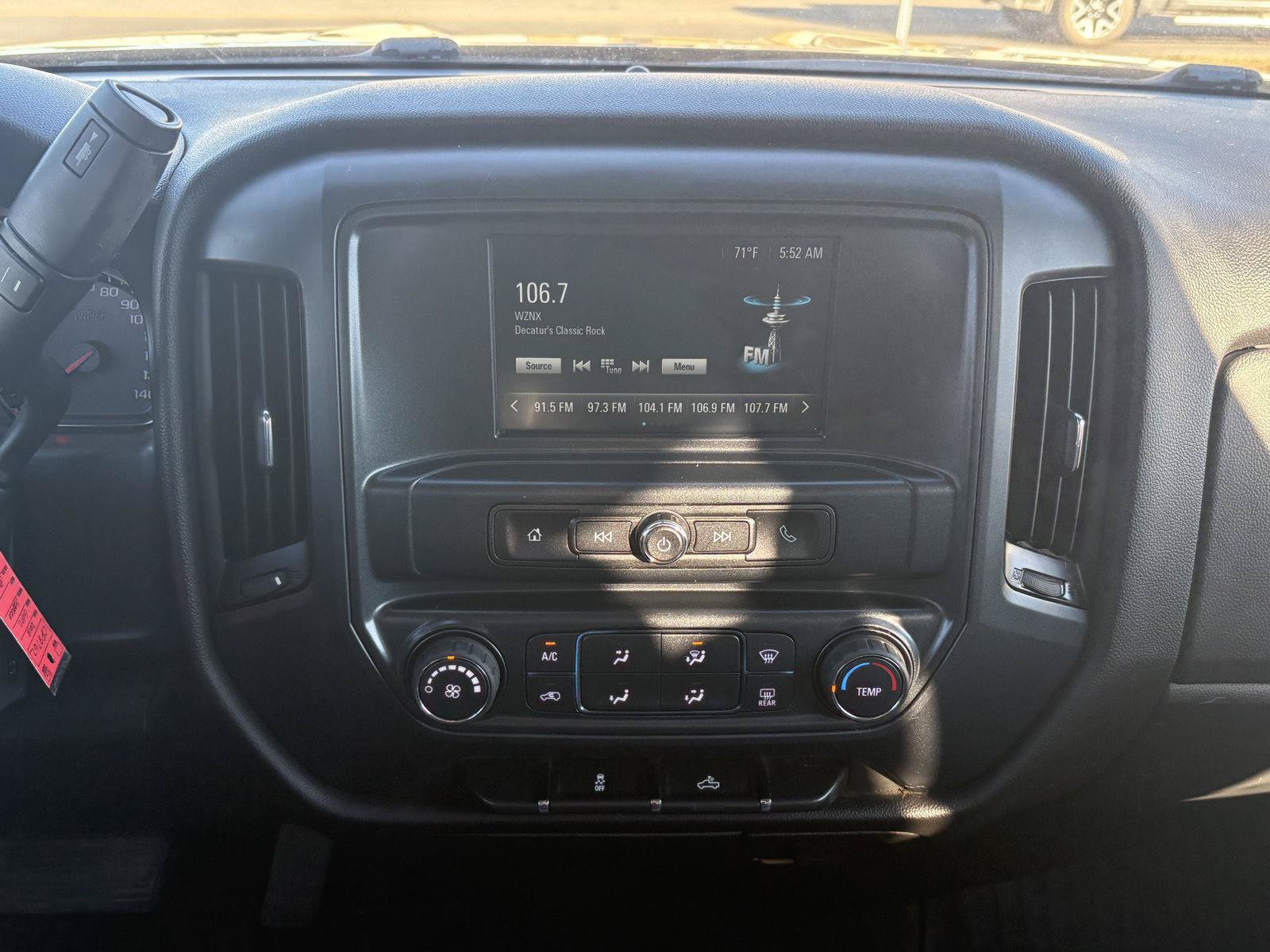 Used 2018 GMC Sierra 1500 4x4 Double Cab w/ Sierra Convenience Package image 16