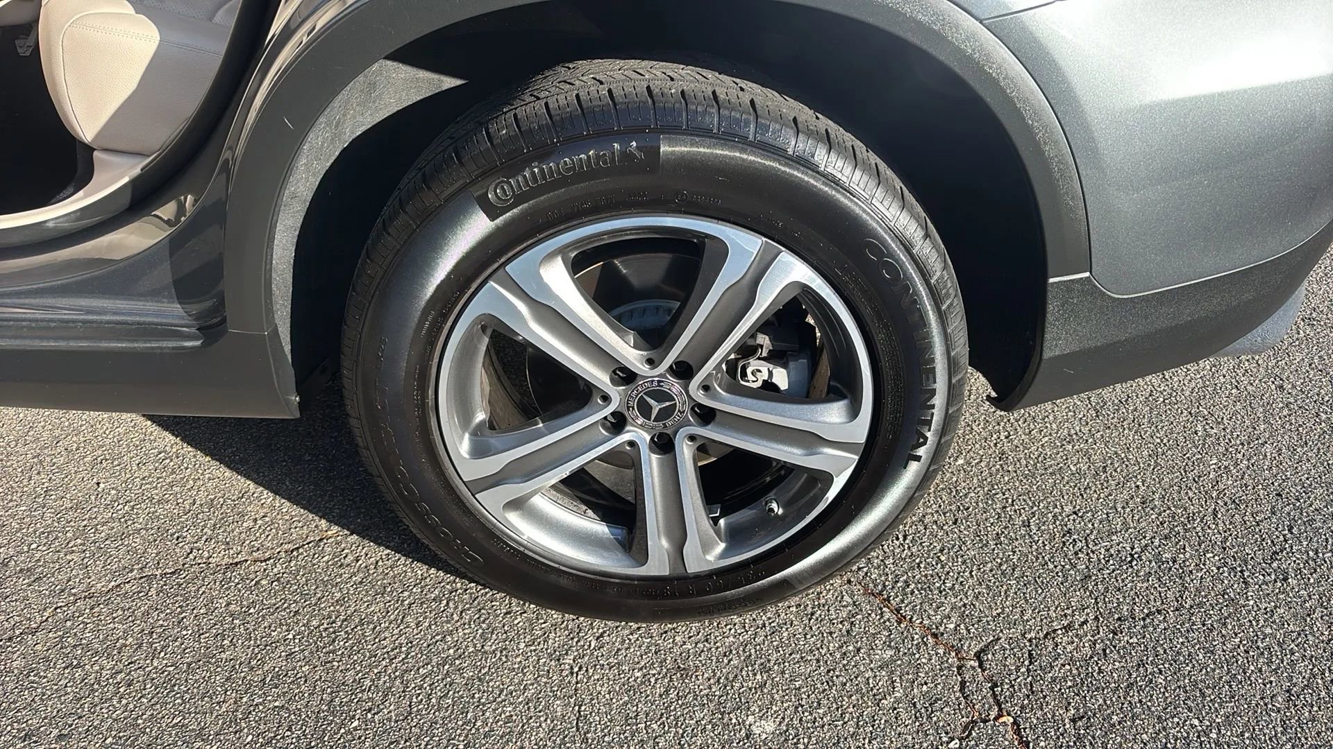 Used 2018 Mercedes-Benz GLC 300 image 23