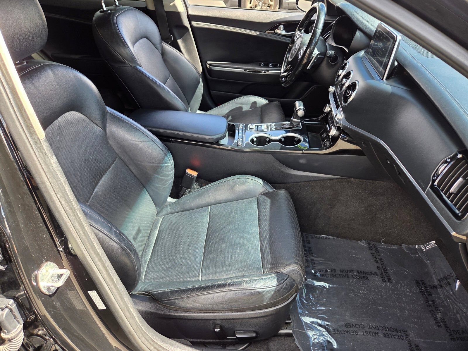 Used 2018 Kia Stinger Premium RWD image 16